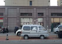 凤凰新城纯一层临街商铺，挑高5.9米，可做隔层
